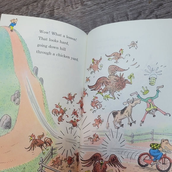 The Berenstain Bears Vintage Colouring Book and Story Book Bundle - Picture 12 of 12